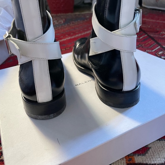 BALENCIAGA boots - Picture 7 of 10